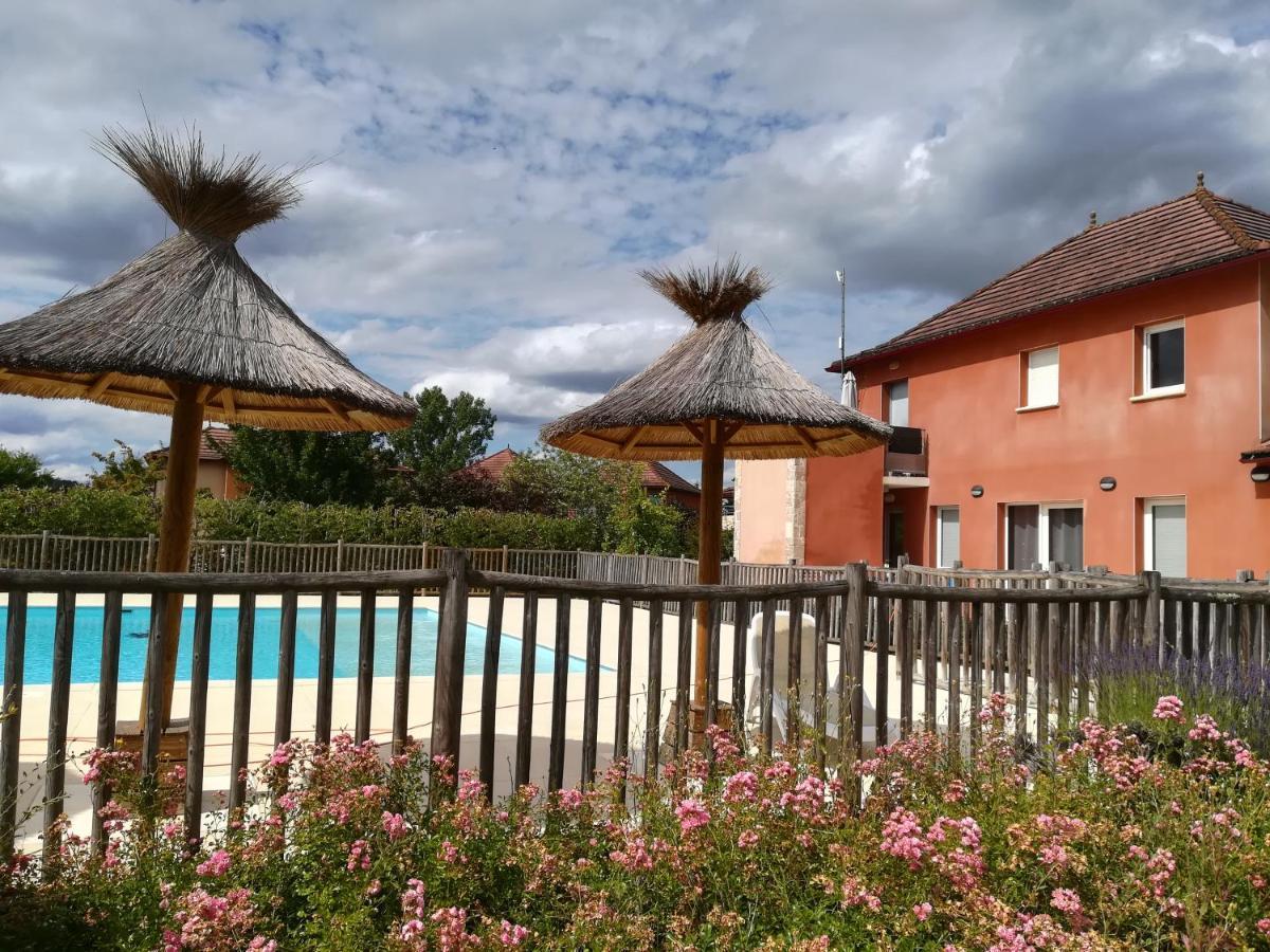 "Chezvero46" Residence 3 Etoiles Avec Piscine, Wifi Et Velos Prayssac Eksteriør bilde
